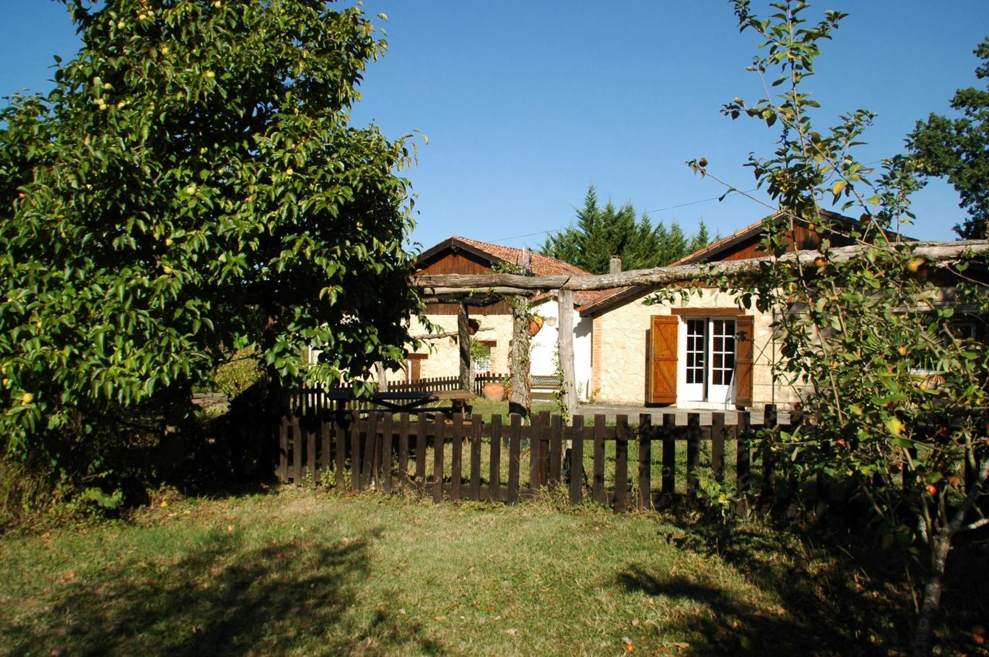 Holiday home Roussel *